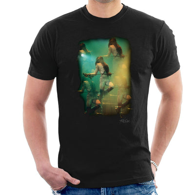 Freddie Mercury In White Queen On Stage Men's T-Shirt - FotoGrafica