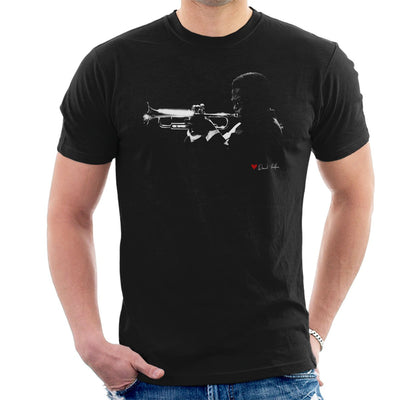 Freddie Hubbard Playing Live Men's T-Shirt - FotoGrafica