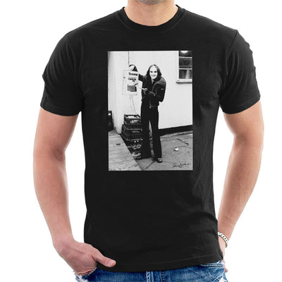 Peter Gabriel Reverse Mohawk And Makeup 1973 Men's T-Shirt - FotoGrafica