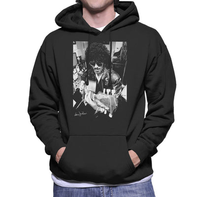 Phil Lynott Of Thin Lizzy Playing Acoustic 1976 Men's Hooded Sweatshirt - FotoGrafica